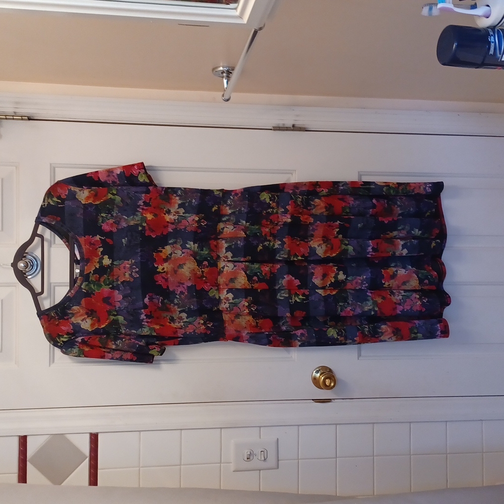 EUC - LULAROE - AMELIA DRESS - 3XL